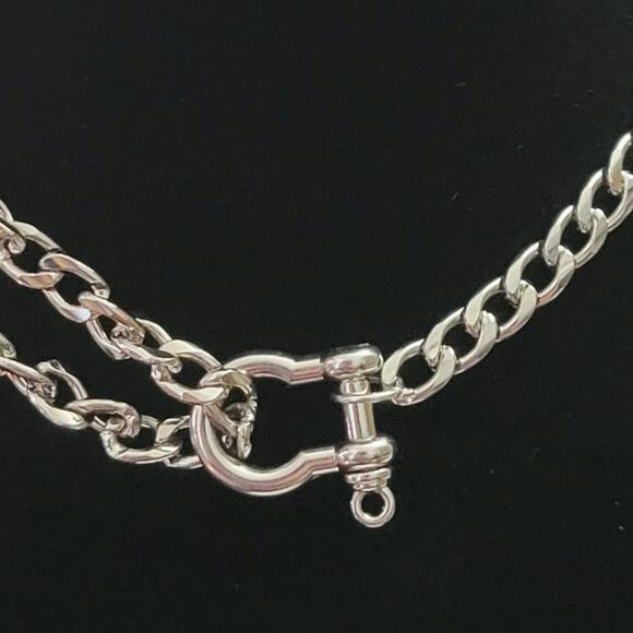 Silver tone asymmetrical layered cuban chain shackle necklace - Picture 2 of 2
